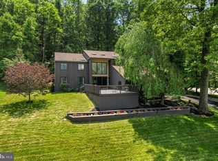 22 Airdrie Ct, Paoli, PA 19301