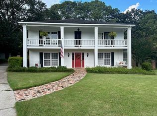 5520 Oak Park Ct, Mobile, AL 36609