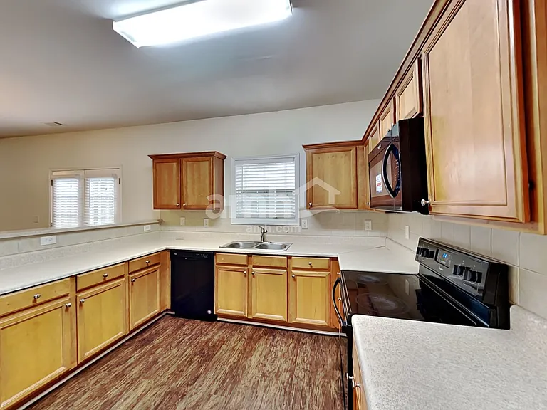 146 Melrose Creek Dr — Photo 4
