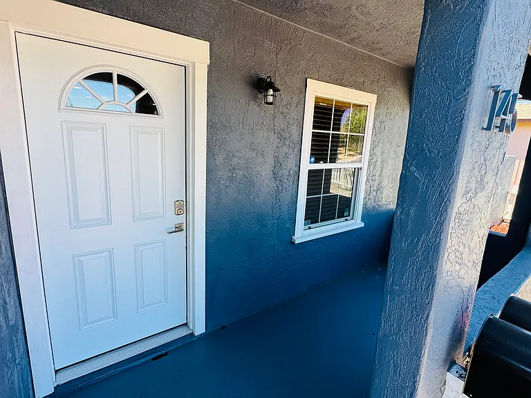145 N Powers Ave — Photo 10