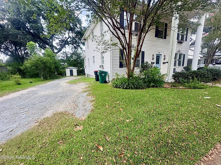 150 Clark Ct — Photo 13