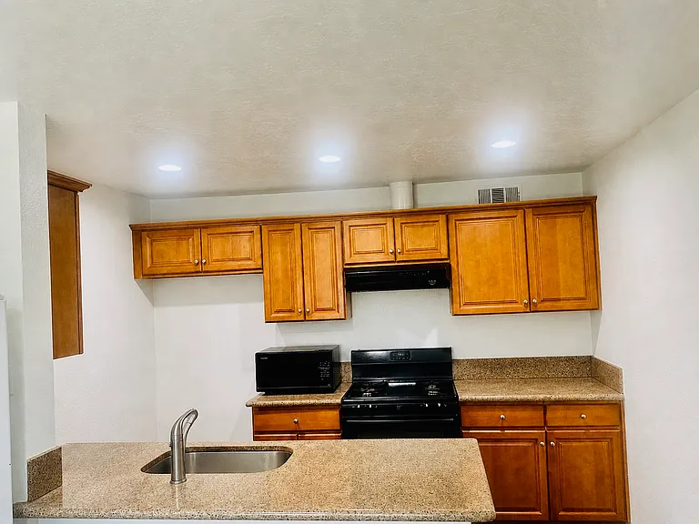 15201 Santa Gertrudes Ave #Y105 — Photo 11