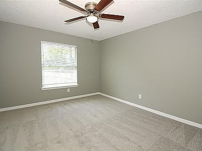 5th image of 176 Reserve 208 Cir