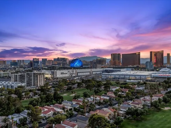 3111 Bel Air Dr Unit 22C, Winchester, NV 89109