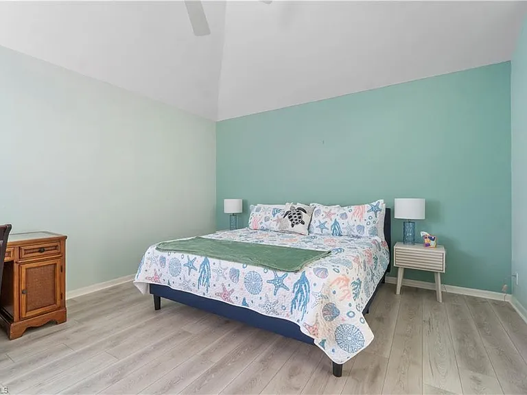 348 Carinosa Ct #18-10 — Photo 8