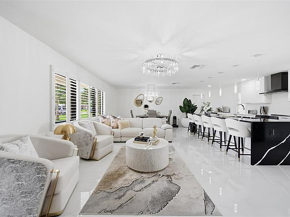 4th image of 6013 45TH AVENUE N