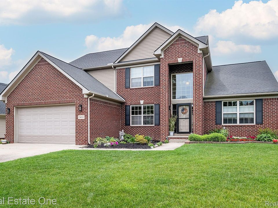 1st image of 2433 Yasmin Dr