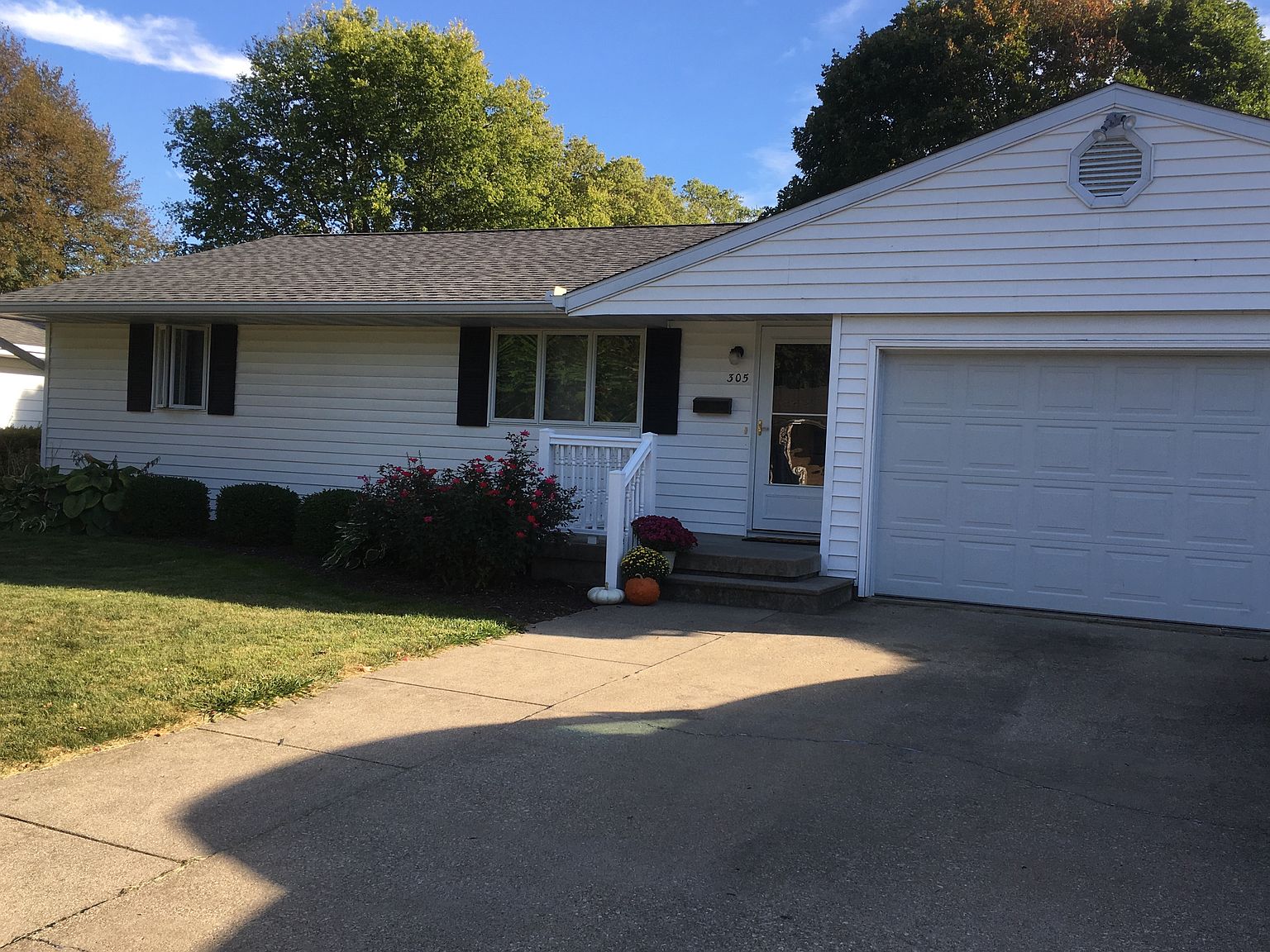 305 E Wanda Ln, Fairbury, IL 61739 Zillow