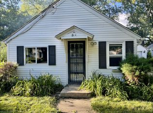 2111 5th Ave NE, Austin, MN 55912