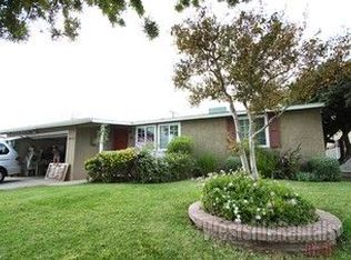 8043 Mammoth Ave, Panorama City, CA 91402