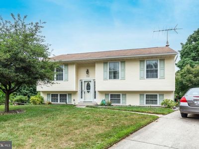 924 Ruby Ct, Westminster, MD 21158