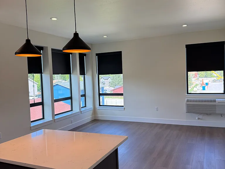 105 Colorado Ave #201 — Photo 11