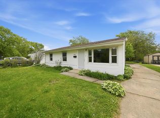 14018 S Finley Ave, Robbins, IL 60472