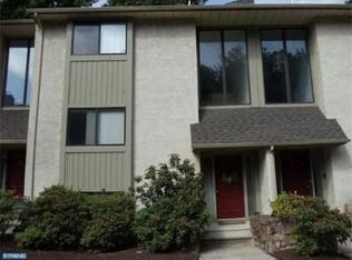 433 Lynetree Dr, West Chester, PA 19380