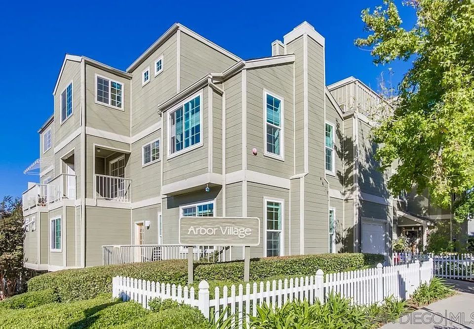 1st image of 4204 3rd Ave APT 10