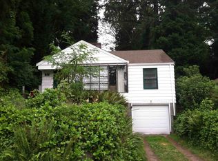 819 NE 102nd St, Seattle, WA 98125