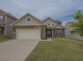 641 Pemberton Dr, Lebanon, TN 37087