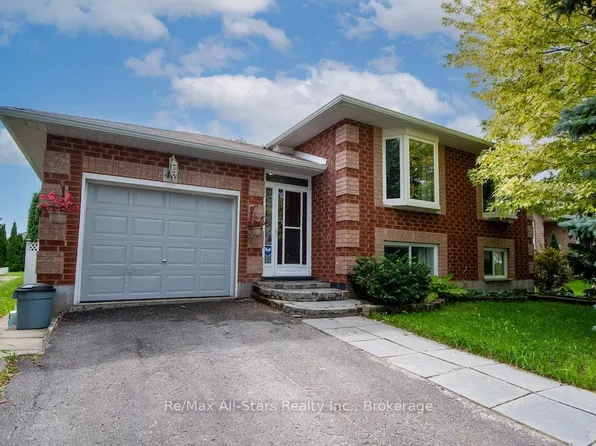 43 McGibbon Blvd, Kawartha Lakes, ON K9V 6G4