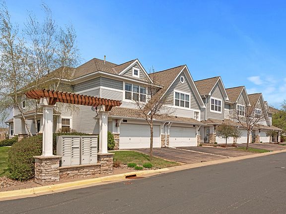 2nd image of 15600 Crab Apple Ln