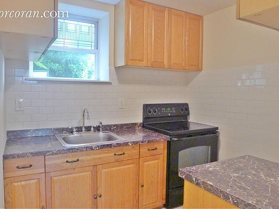 5th image of 178 Driggs Ave Ste 1