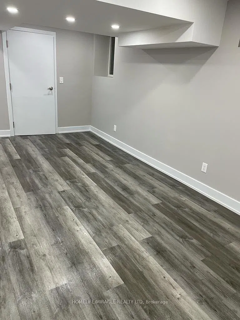 2 bed, $1,700 — Photo 1