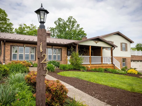 125 Stone Meadow Ln, Wytheville, VA 24382