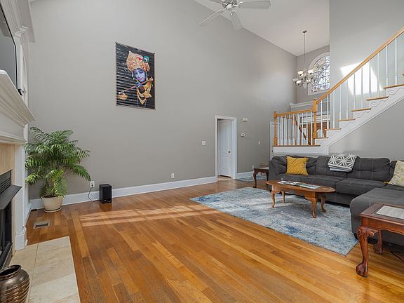 5th image of 223 Kinvara Ct #7