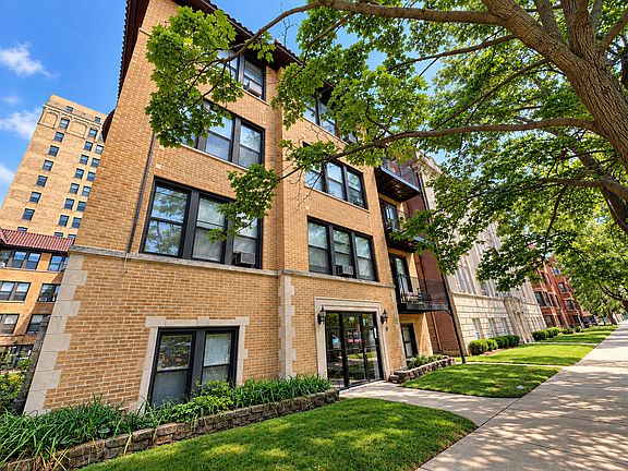 2nd image of 5461 S Everett Ave #3A