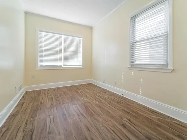 43 East 36th Street image 7 of 15