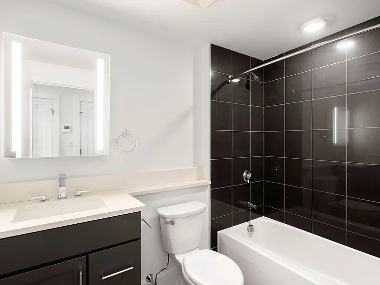 26 Hichborn St #14 — Photo 10