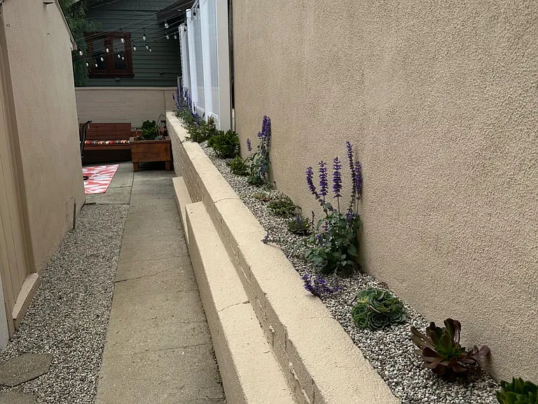 3249 Rowena Ave #4 — Photo 26