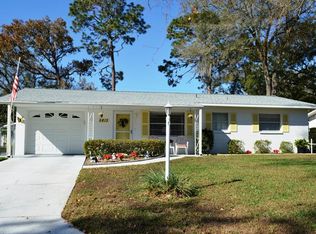 5813 Cypress St, Zephyrhills, FL 33542