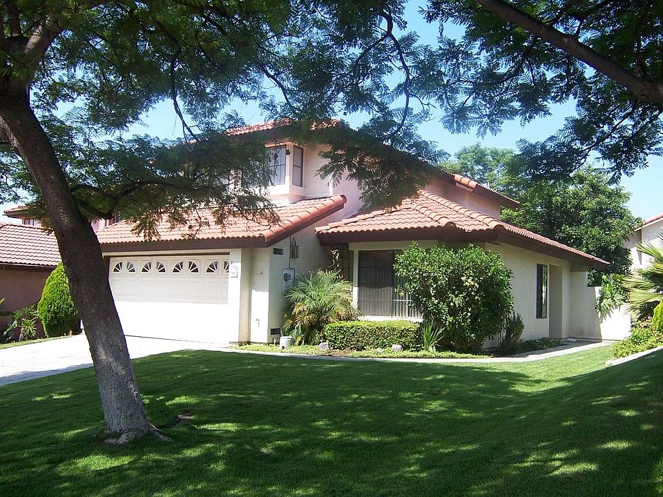 1st image of 1090 Red Maple Dr