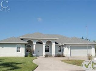 1511 Crestwood Cir W, Lehigh Acres, FL 33936