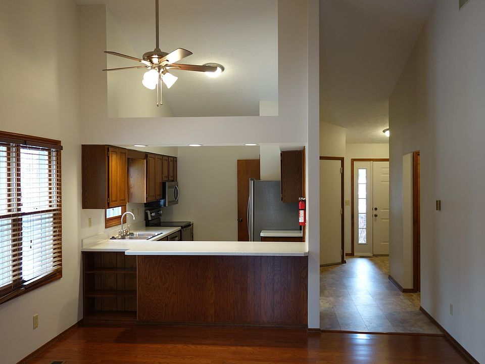 Kitchen & Front Entrance