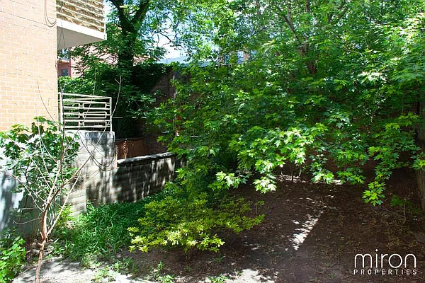 Rented by Miron Properties | media 10