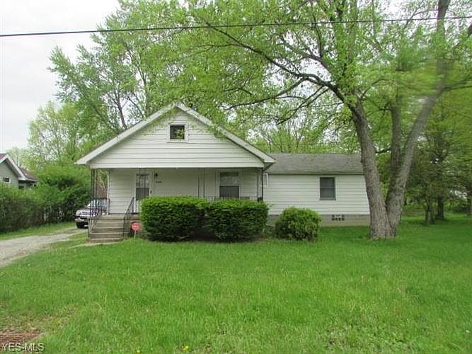 1st image of 4244 Belle Ave