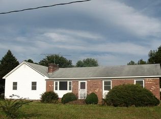 5484 Springfield Rd, Meherrin, VA 23954