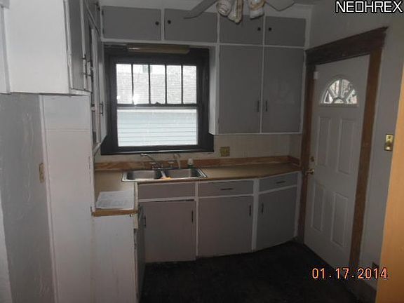5th image of 309 W 26th St