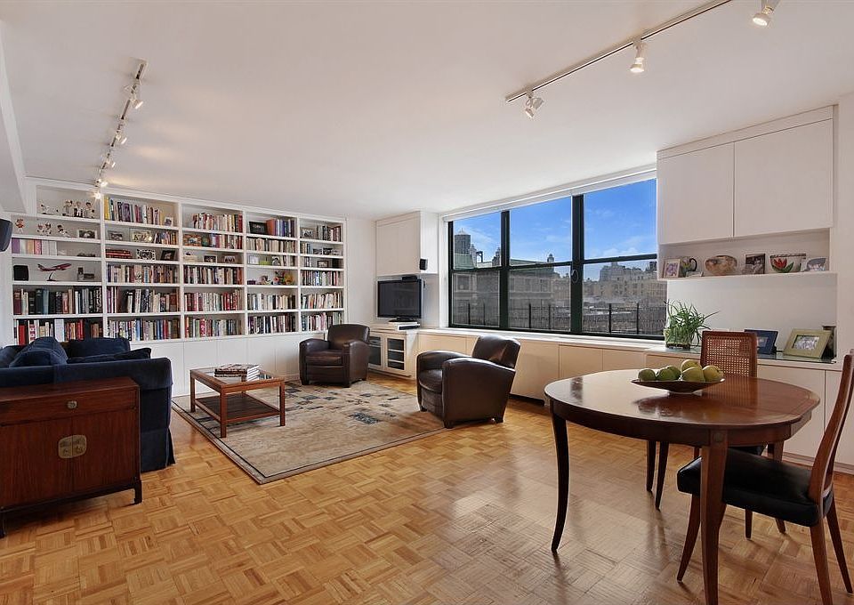 1st image of 2250 Broadway APT 9A