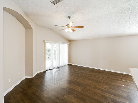 5th image of 1316 Shootingstar Ln