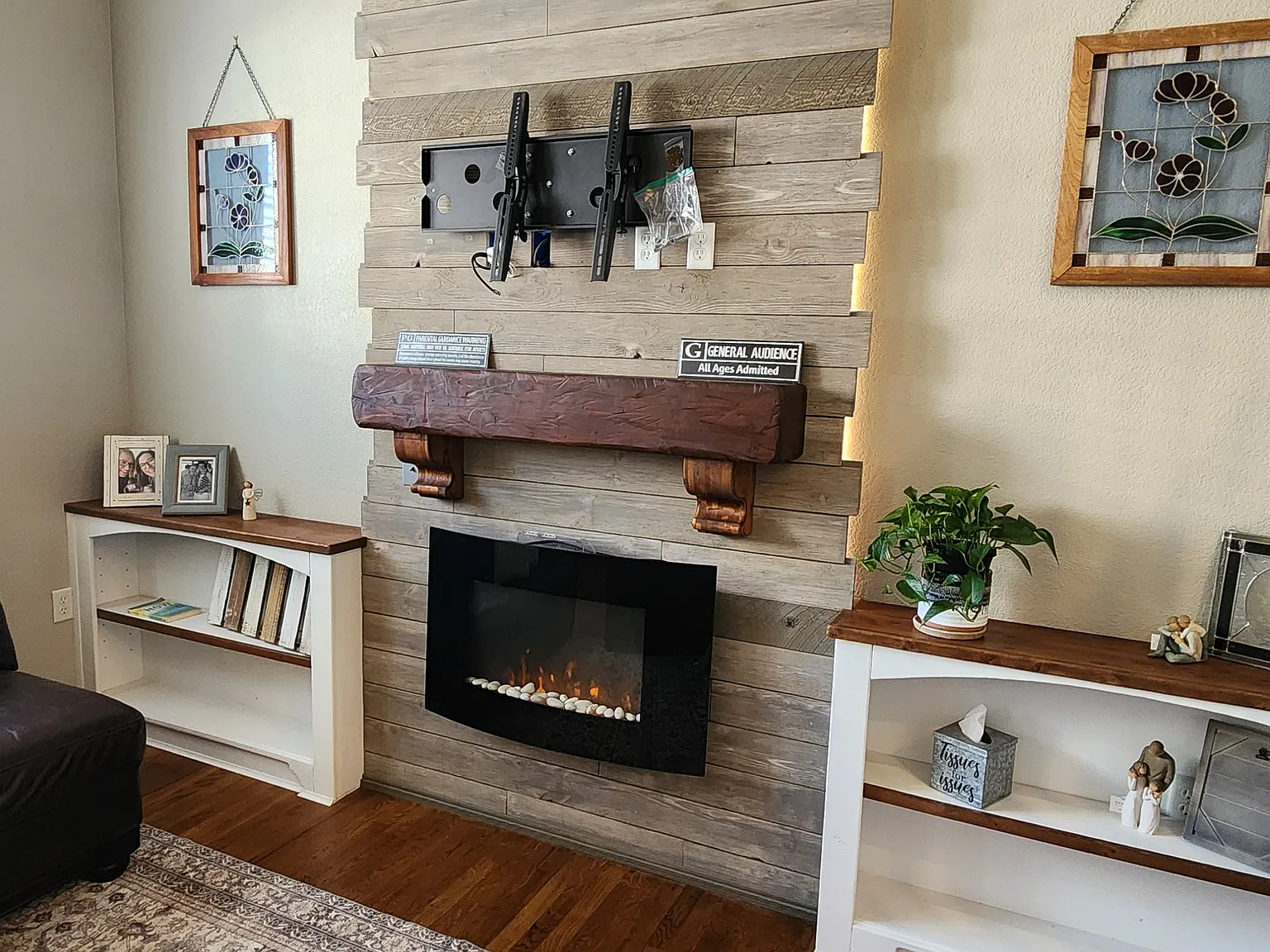 1493 Red Peak Dr — Photo 1