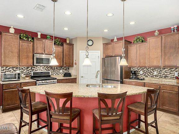 5th image of 7130 W MERRIWEATHER Way