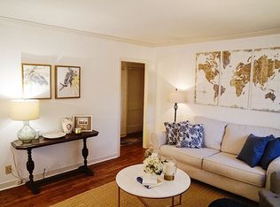 6624 Longwood Rd, Cammack Village, AR 72207