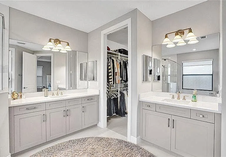 11720 Waterway Cir — Photo 7