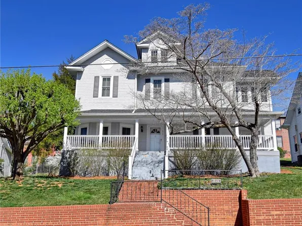 410 E St, North Wilkesboro, NC 28659