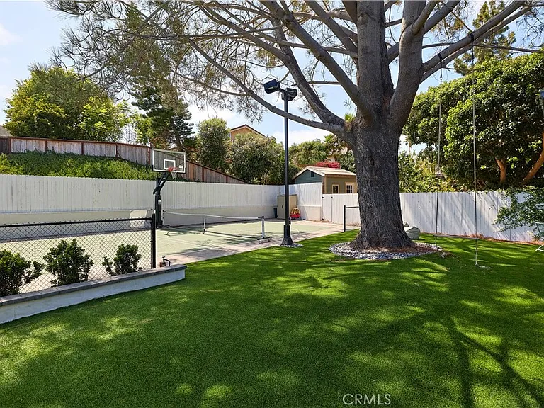 2140 Mountain Vista Dr — Photo 36