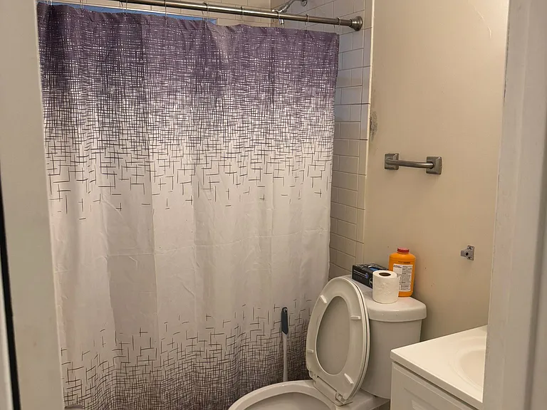 300 NE 191st St #206 — Photo 4