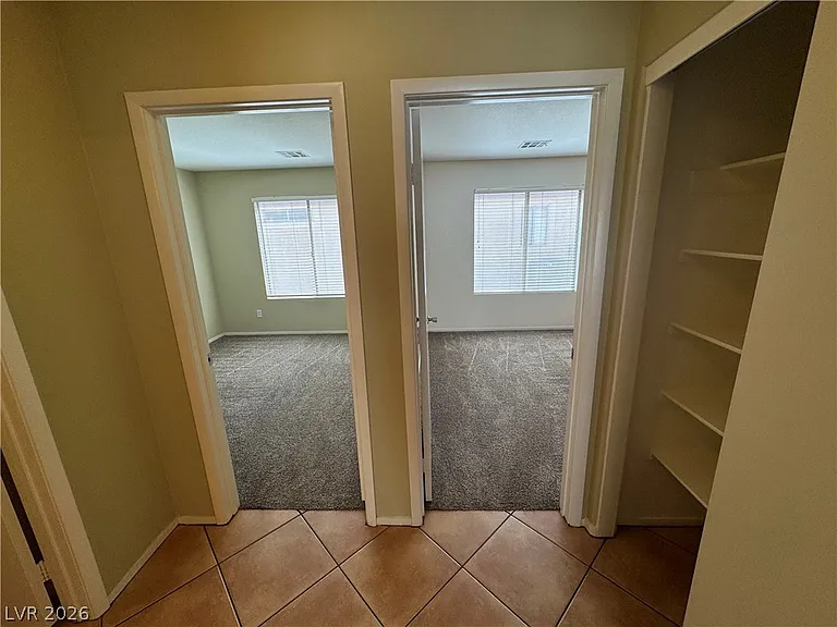 4951 Lunetto Ave — Photo 21