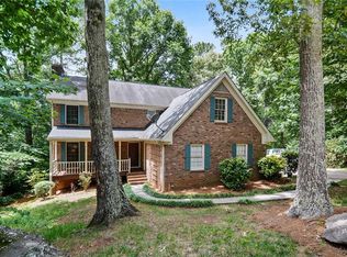2923 Ravenwolfe Way, Snellville, GA